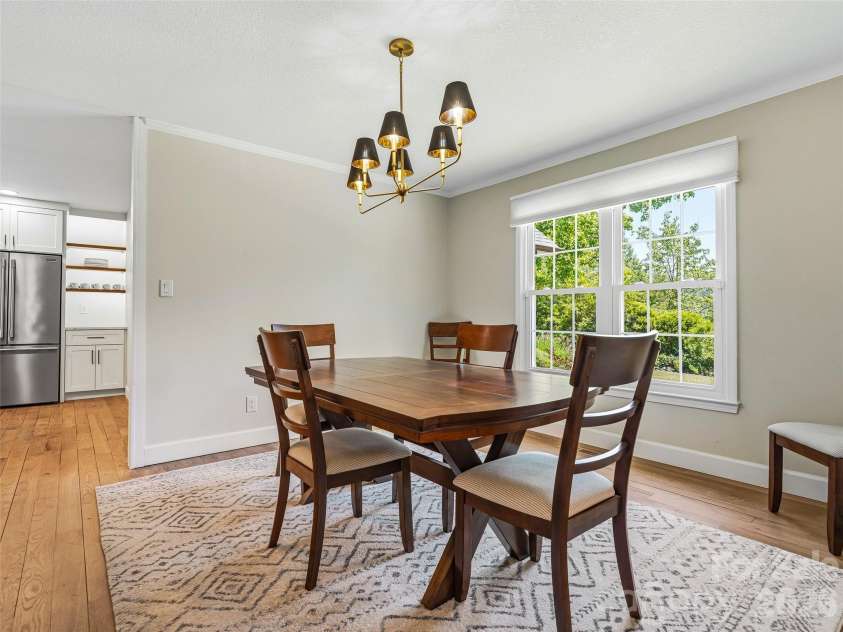 18 High Bluff Drive, Weaverville, NC 28787.  MLS# CAR4384684, YatesRealty ID 27552. 