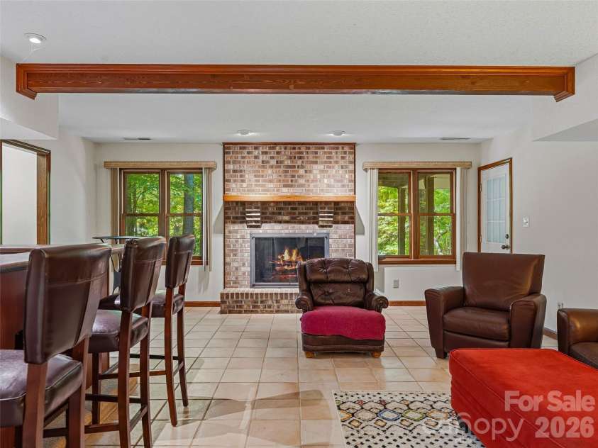 18 High Bluff Drive, Weaverville, NC 28787.  MLS# CAR4384684, YatesRealty ID 27552. 