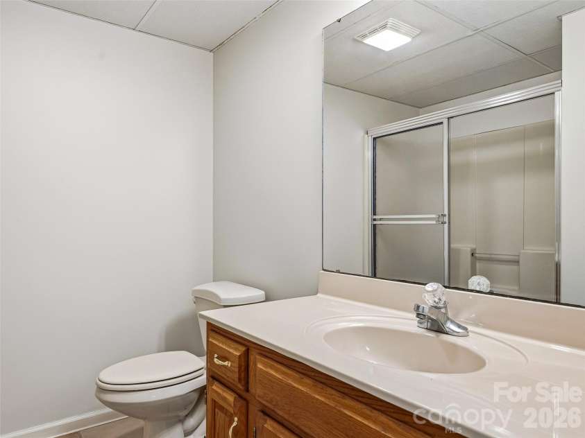 18 High Bluff Drive, Weaverville, NC 28787.  MLS# CAR4384684, YatesRealty ID 27552. 