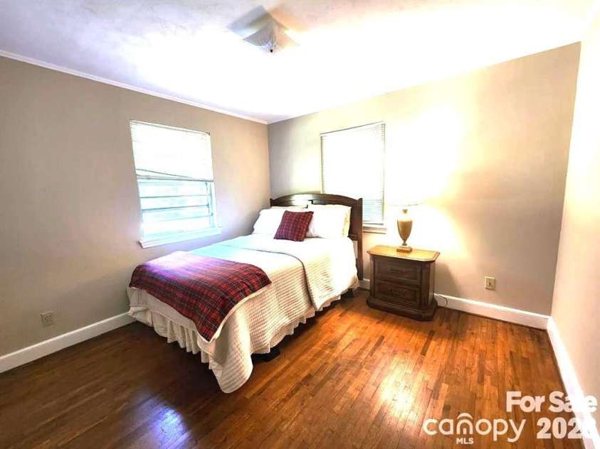 2333 Lynwood Drive, Lancaster, SC 29720.  MLS# CAR4383671, YatesRealty ID 27553. 
