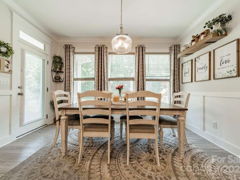 849 Yucatan Drive, Waxhaw, NC 28173.  MLS# CAR4281453, YatesRealty ID 27553. Dining Area