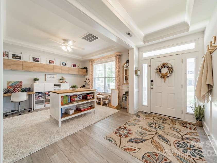 849 Yucatan Drive, Waxhaw, NC 28173.  MLS# CAR4281453, YatesRealty ID 27553. Entryway and Home Office / Flex Room 1