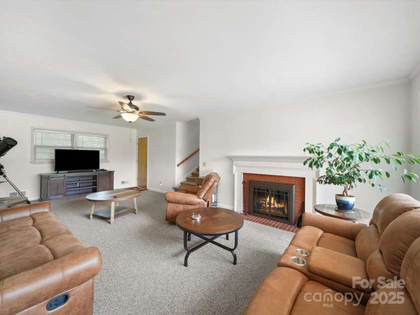 312 Garrison Drive, Albemarle, NC 28001.  MLS# CAR4278384, YatesRealty ID 27554. 