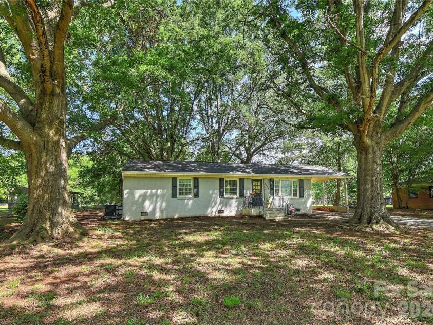 2515 Carroll Street, Monroe, NC 28110.  MLS# CAR4387427, YatesRealty ID 27555. 