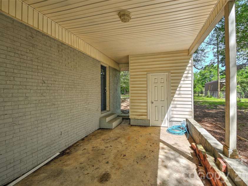 2515 Carroll Street, Monroe, NC 28110.  MLS# CAR4387427, YatesRealty ID 27555. 