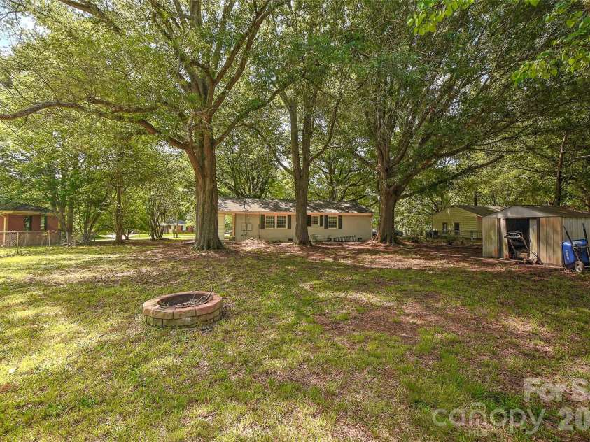 2515 Carroll Street, Monroe, NC 28110.  MLS# CAR4387427, YatesRealty ID 27555. 