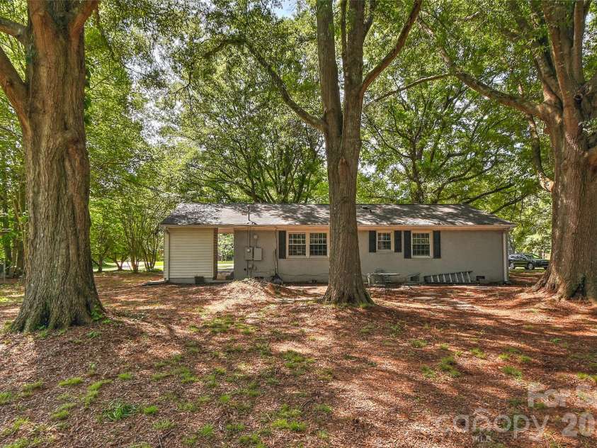 2515 Carroll Street, Monroe, NC 28110.  MLS# CAR4387427, YatesRealty ID 27555. 