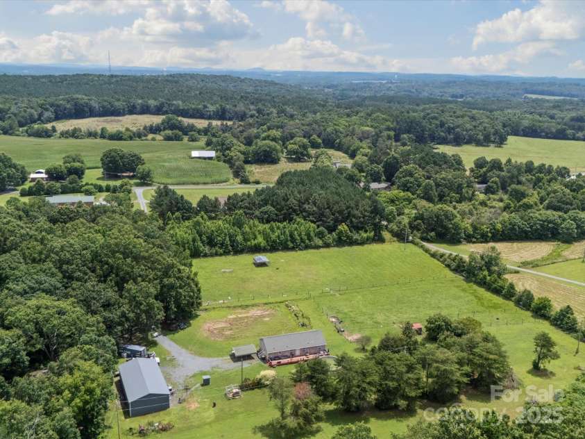 26673 Burleson Road, Albemarle, NC 28001.  MLS# CAR4278185, YatesRealty ID 27555. 