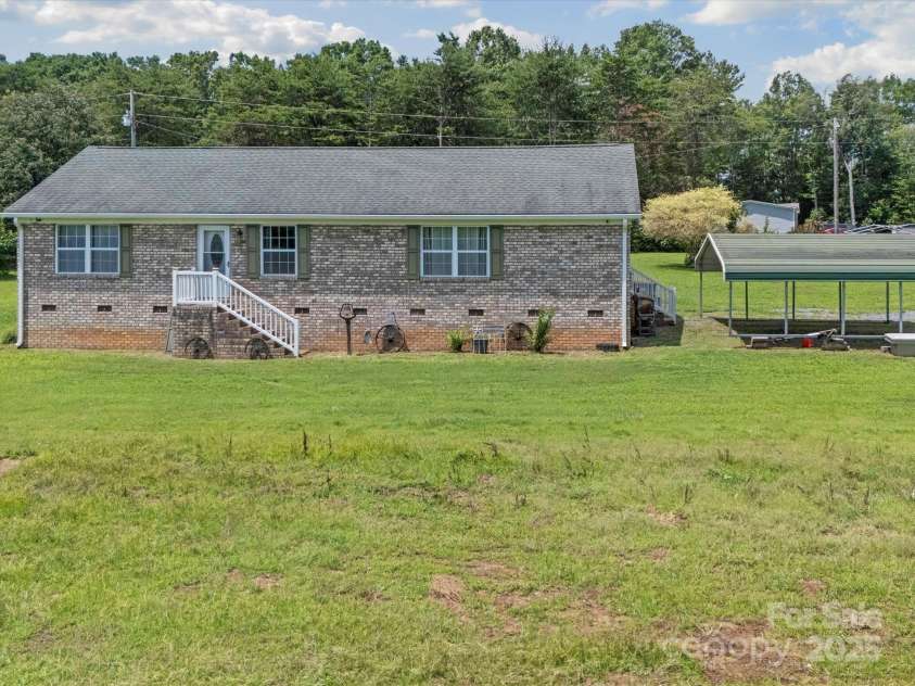26673 Burleson Road, Albemarle, NC 28001.  MLS# CAR4278185, YatesRealty ID 27555. 