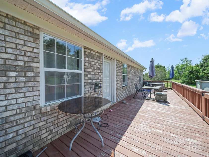 26673 Burleson Road, Albemarle, NC 28001.  MLS# CAR4278185, YatesRealty ID 27555. 