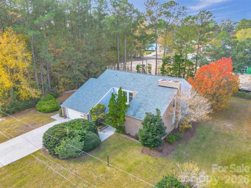 1021 Parkwood Drive, Leland, NC 28451.  MLS# CAR4388129, YatesRealty ID 27556. 