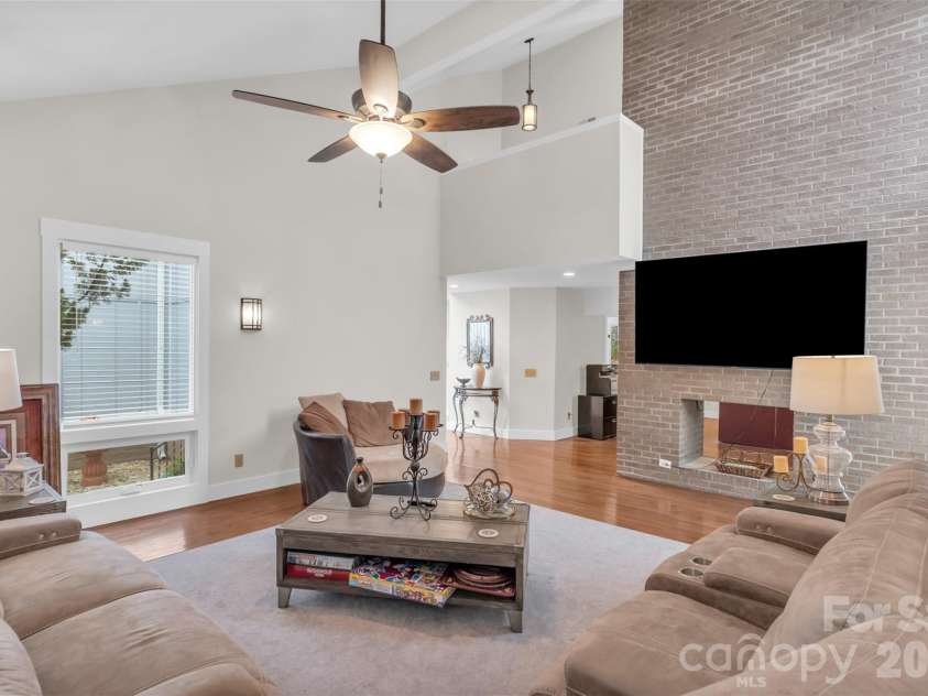 1021 Parkwood Drive, Leland, NC 28451.  MLS# CAR4388129, YatesRealty ID 27556. 