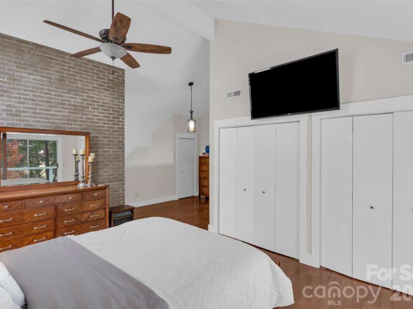 1021 Parkwood Drive, Leland, NC 28451.  MLS# CAR4388129, YatesRealty ID 27556. 