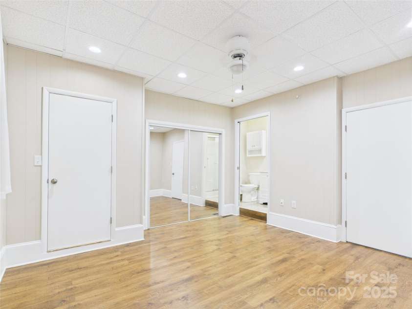 1416 23rd Avenue, Hickory, NC 28601.  MLS# CAR4283128, YatesRealty ID 27558. 