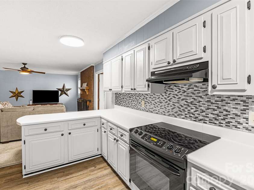 2430 Old Cedarwood Drive, Concord, NC 28027.  MLS# CAR4380916, YatesRealty ID 27558. 