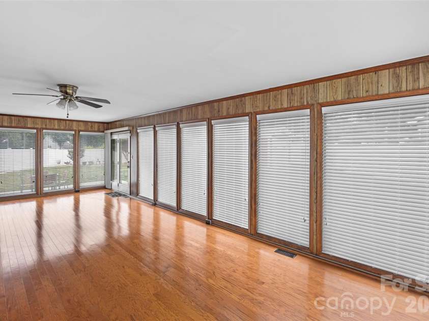 2430 Old Cedarwood Drive, Concord, NC 28027.  MLS# CAR4380916, YatesRealty ID 27558. 