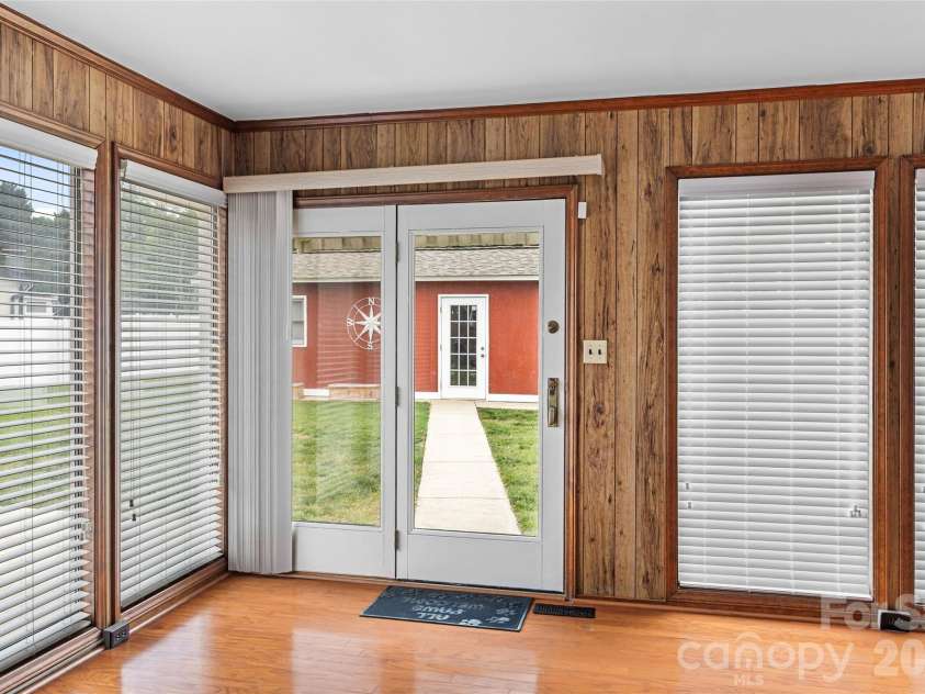 2430 Old Cedarwood Drive, Concord, NC 28027.  MLS# CAR4380916, YatesRealty ID 27558. 