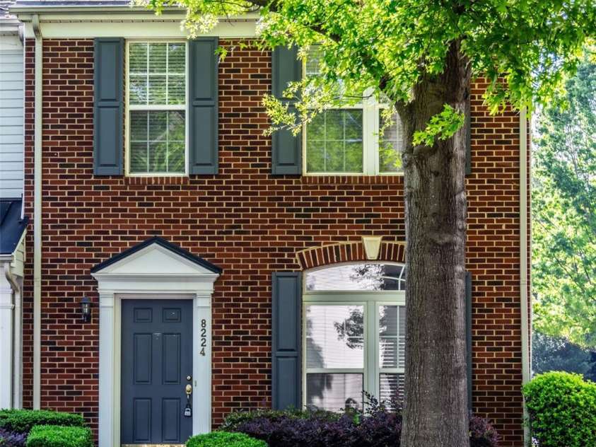 8224 Shinkansen Drive, Charlotte, NC 28213.  MLS# CAR4369942, YatesRealty ID 27560. 