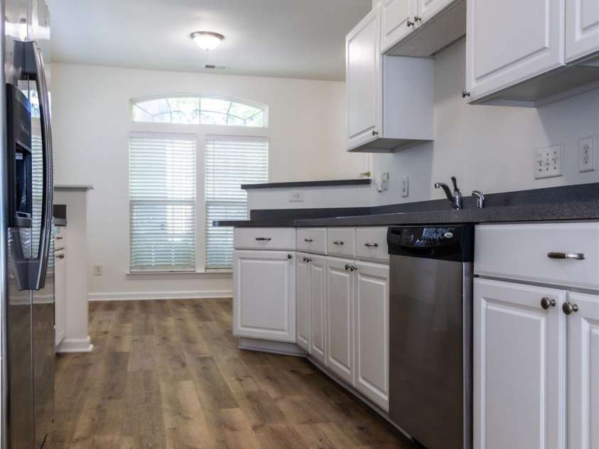 8224 Shinkansen Drive, Charlotte, NC 28213.  MLS# CAR4369942, YatesRealty ID 27560. 