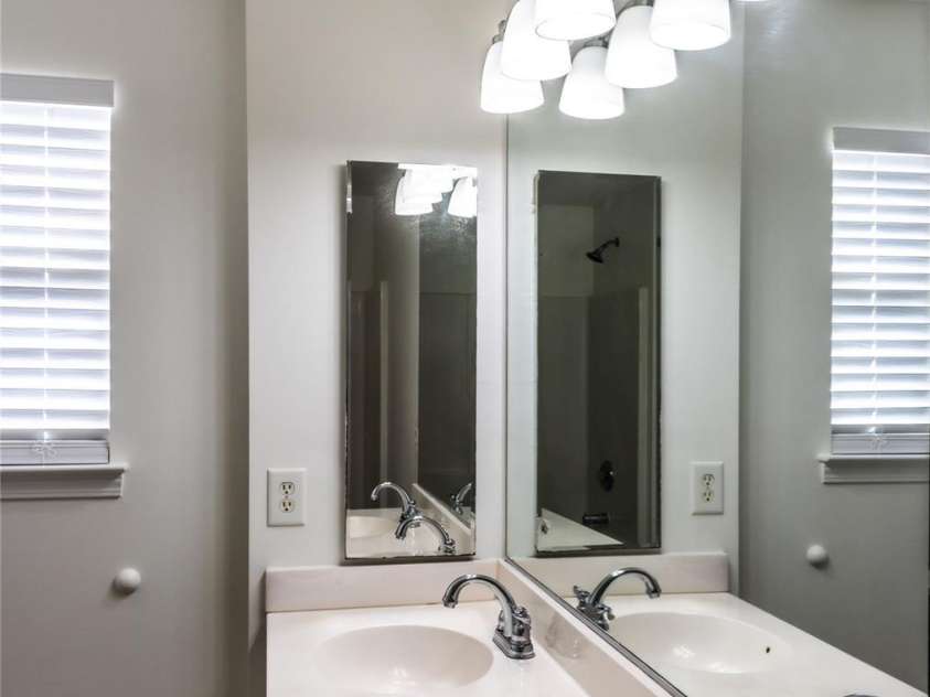 8224 Shinkansen Drive, Charlotte, NC 28213.  MLS# CAR4369942, YatesRealty ID 27560. 