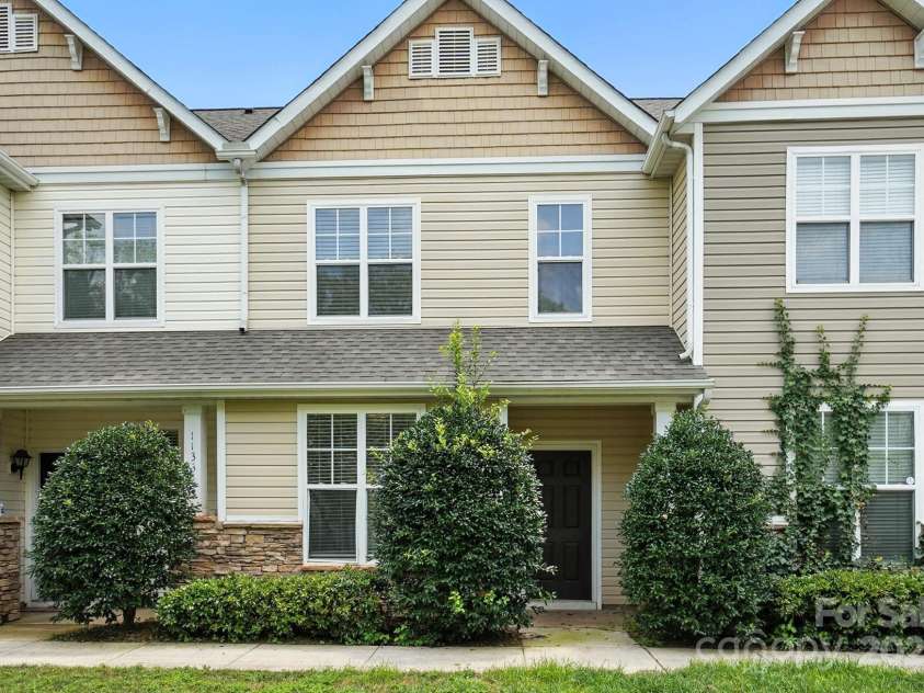 11331 Dundarrach Lane, Charlotte, NC 28277.  MLS# CAR4281391, YatesRealty ID 27561. 