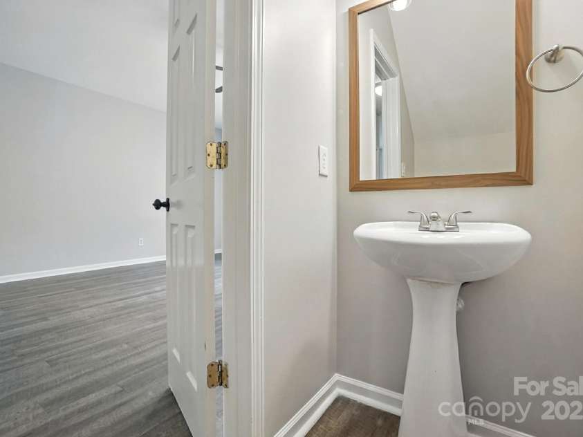 11331 Dundarrach Lane, Charlotte, NC 28277.  MLS# CAR4281391, YatesRealty ID 27561. 