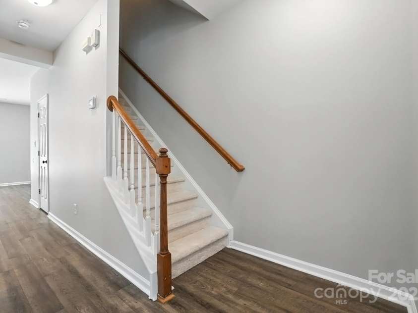 11331 Dundarrach Lane, Charlotte, NC 28277.  MLS# CAR4281391, YatesRealty ID 27561. 