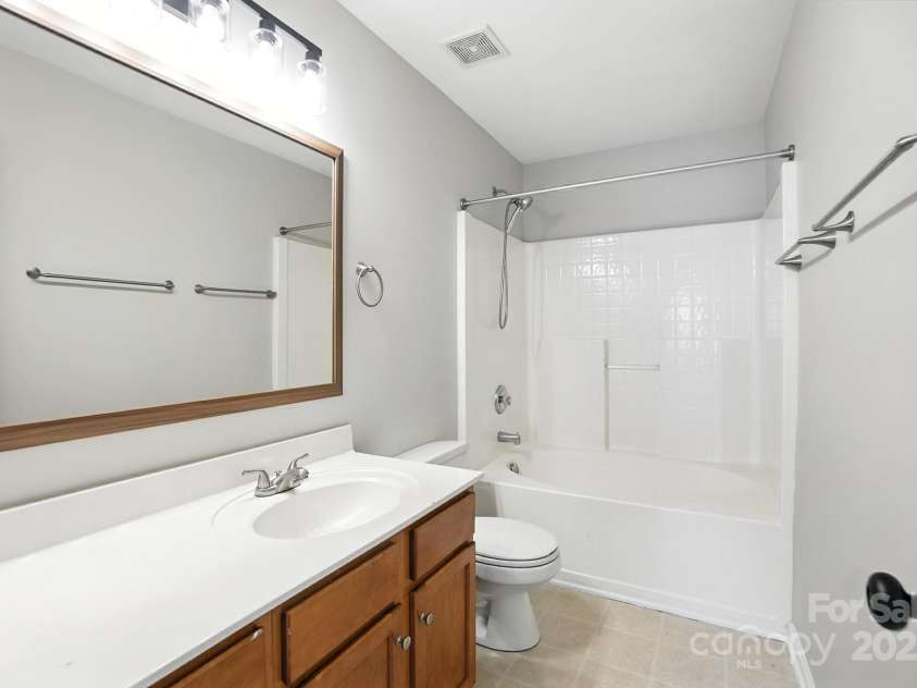 11331 Dundarrach Lane, Charlotte, NC 28277.  MLS# CAR4281391, YatesRealty ID 27561. 