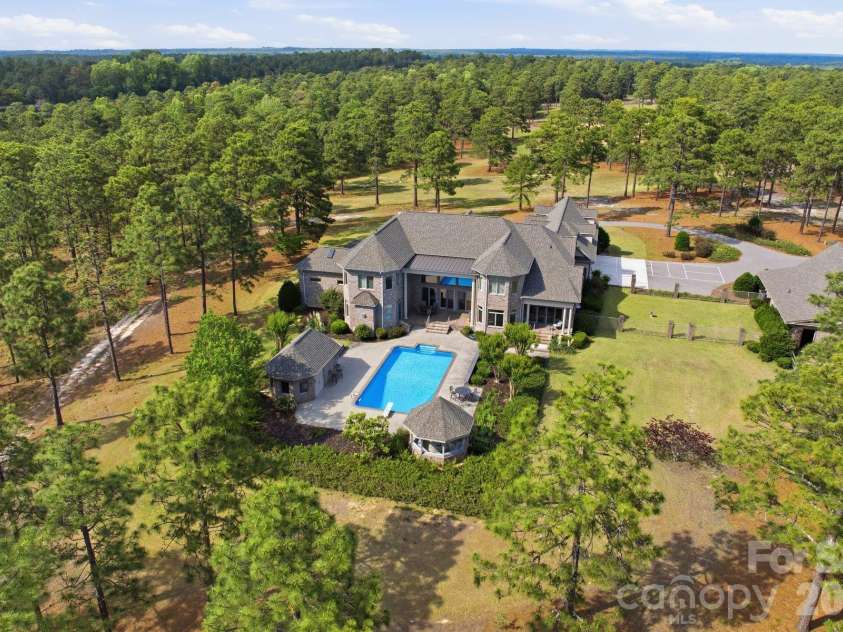1519 Nc Hwy 73 Highway, West End, NC 27376.  MLS# CAR4388913, YatesRealty ID 27561. 