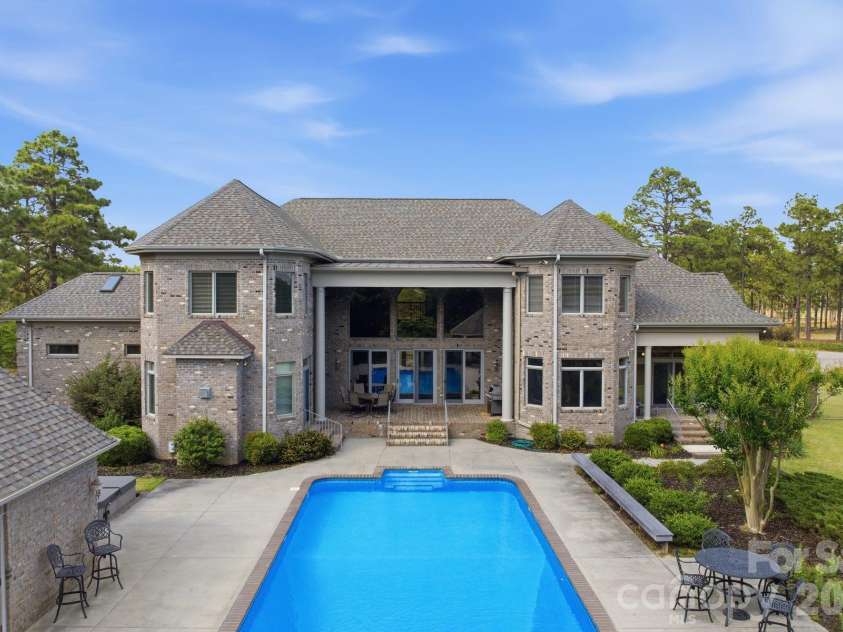 1519 Nc Hwy 73 Highway, West End, NC 27376.  MLS# CAR4388913, YatesRealty ID 27561. 