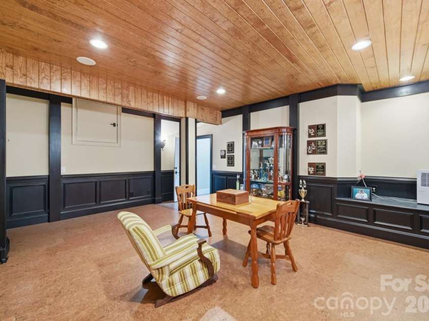 1519 Nc Hwy 73 Highway, West End, NC 27376.  MLS# CAR4388913, YatesRealty ID 27561. 