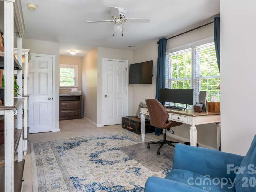 43 Tree Top Drive, Arden, NC 28704.  MLS# CAR4380367, YatesRealty ID 27562. 