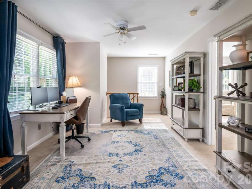 43 Tree Top Drive, Arden, NC 28704.  MLS# CAR4380367, YatesRealty ID 27562. 