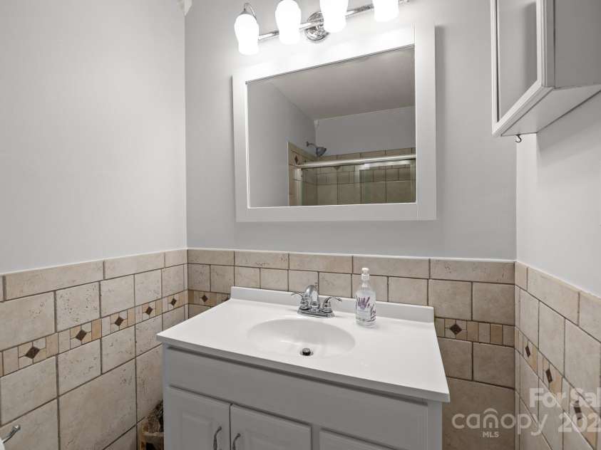 11329 Torino Road, Matthews, NC 28105.  MLS# CAR4272068, YatesRealty ID 27564. 