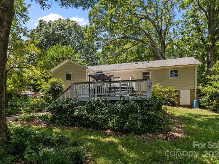 11329 Torino Road, Matthews, NC 28105.  MLS# CAR4272068, YatesRealty ID 27564. 
