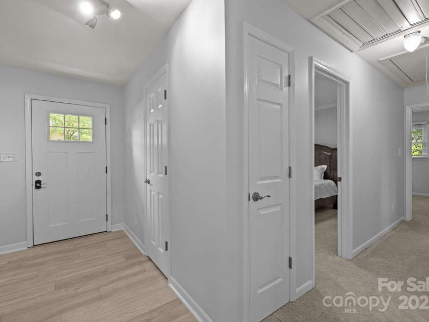 11329 Torino Road, Matthews, NC 28105.  MLS# CAR4272068, YatesRealty ID 27564. 