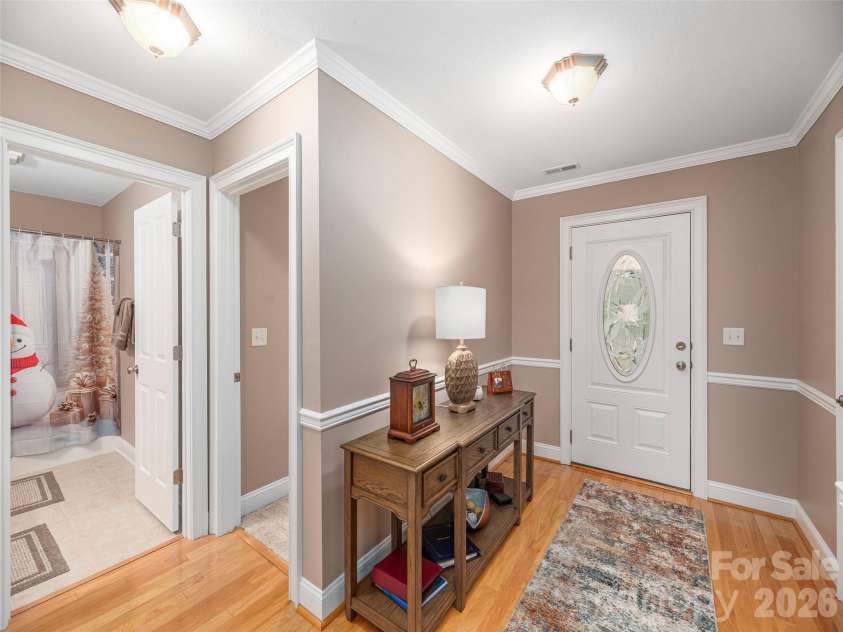62 Denali Lane, Waynesville, NC 28786.  MLS# CAR4356624, YatesRealty ID 27564. 