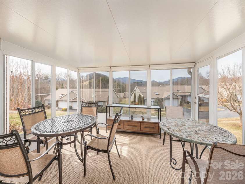 62 Denali Lane, Waynesville, NC 28786.  MLS# CAR4356624, YatesRealty ID 27564. 