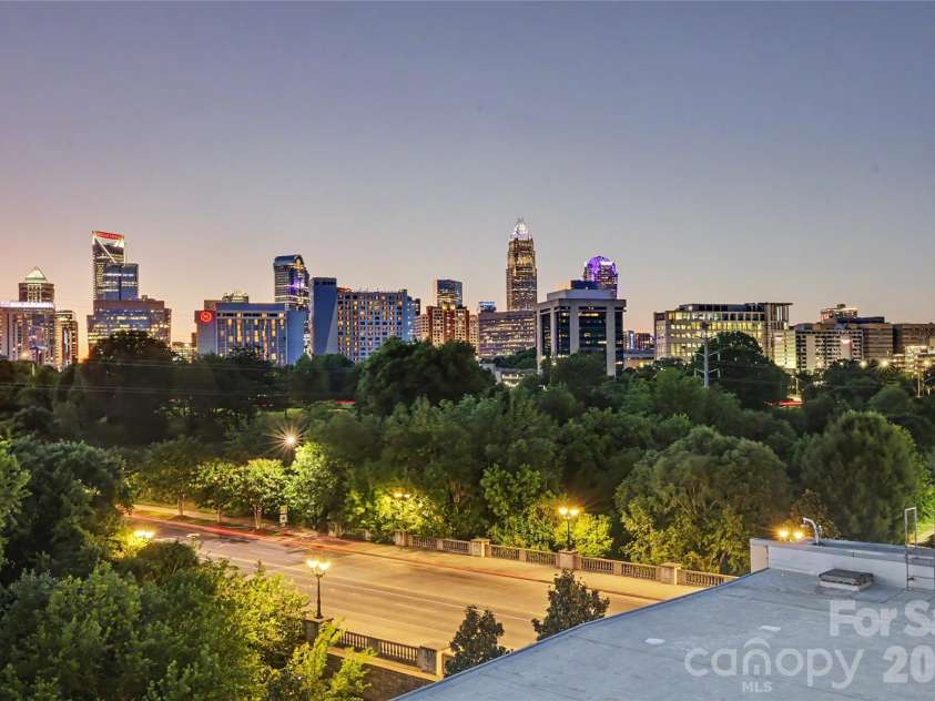 1100 Metropolitan Avenue, Charlotte, NC 28204.  MLS# CAR4378090, YatesRealty ID 27565. 