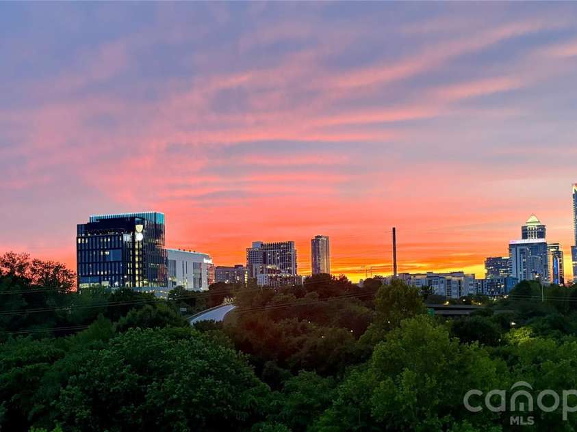1100 Metropolitan Avenue, Charlotte, NC 28204.  MLS# CAR4378090, YatesRealty ID 27565. 
