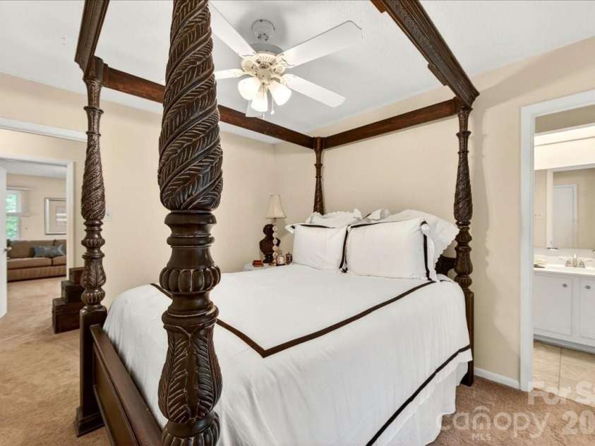 830 Sardis Cove Drive, Charlotte, NC 28270.  MLS# CAR4323194, YatesRealty ID 27567. 