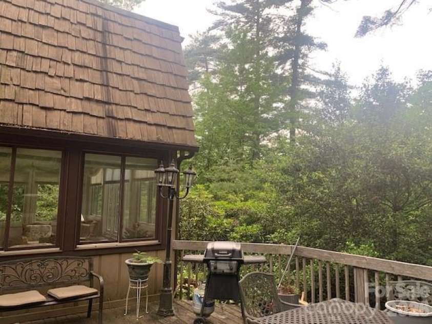 384 KNOB CREEK Road, Pisgah Forest, NC 28768.  MLS# CAR4388431, YatesRealty ID 27568. 