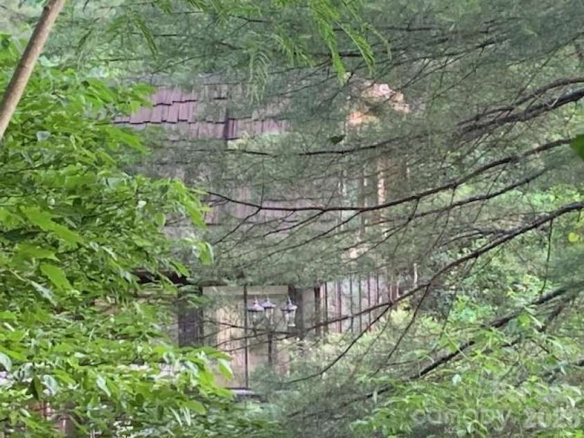 384 KNOB CREEK Road, Pisgah Forest, NC 28768.  MLS# CAR4388431, YatesRealty ID 27568. 