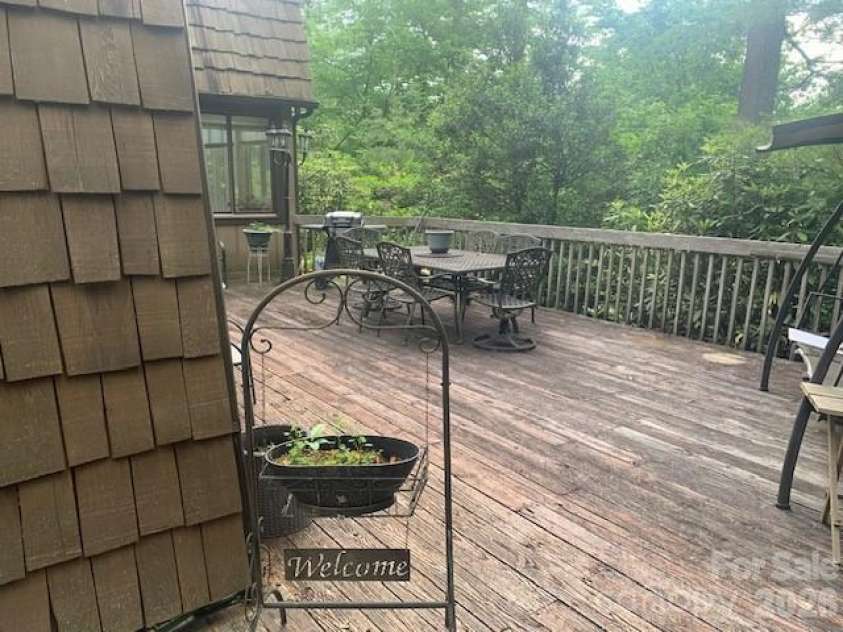 384 KNOB CREEK Road, Pisgah Forest, NC 28768.  MLS# CAR4388431, YatesRealty ID 27568. 