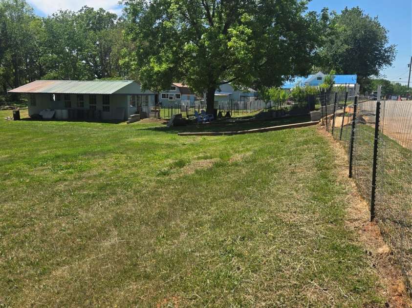 215 Cherry Mountain Street, Ellenboro, NC 28040.  MLS# CAR4385160, YatesRealty ID 27570. 