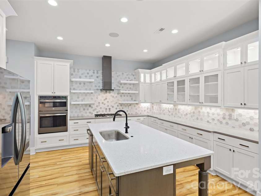 2917 Lake Shore Road, Denver, NC 28037.  MLS# CAR4372219, YatesRealty ID 27572. 