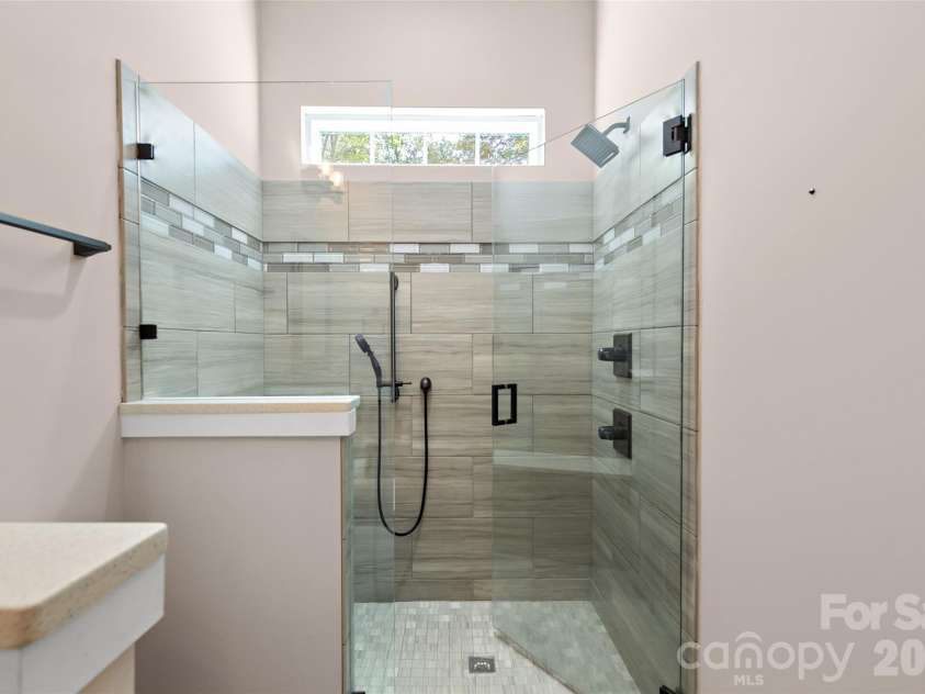 2917 Lake Shore Road, Denver, NC 28037.  MLS# CAR4372219, YatesRealty ID 27572. 