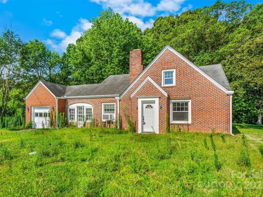 5353 NC Hwy 150 Highway, Lexington, NC 27295.  MLS# CAR4284132, YatesRealty ID 27572. 