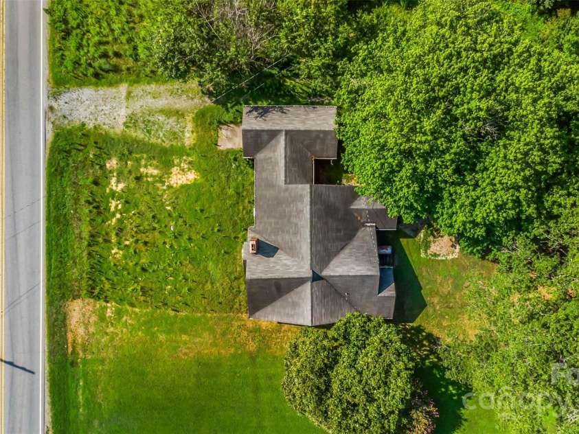 5353 NC Hwy 150 Highway, Lexington, NC 27295.  MLS# CAR4284132, YatesRealty ID 27572. 