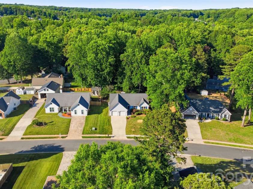 9212 Plashet Lane, Mint Hill, NC 28227.  MLS# CAR4383921, YatesRealty ID 27573. Aerial view